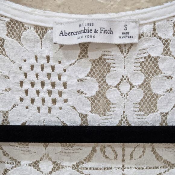 Abercrombie & Fitch Cream Lace Detail Blouse Women Small - Picture 3 of 9